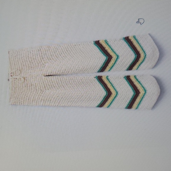 Crochet pants. - Picture 3 of 5